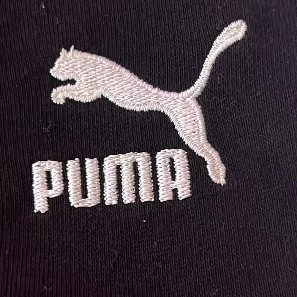 Puma men’s iconic T7 black sweatpants size M